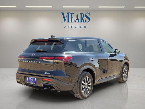 2025 INFINITI QX60 Pure