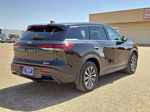 2025 INFINITI QX60 Pure