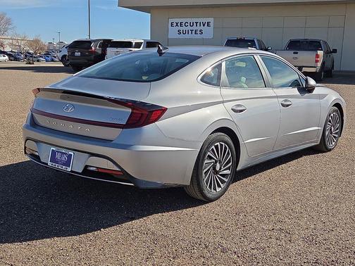 2023 Hyundai SONATA Hybrid SE