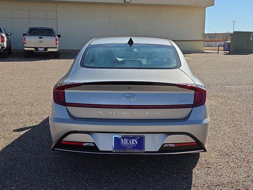 2023 Hyundai SONATA Hybrid SE