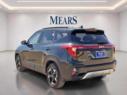 Fusion Black 2026 Kia Seltos S