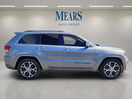 2019 Jeep Grand Cherokee Overland