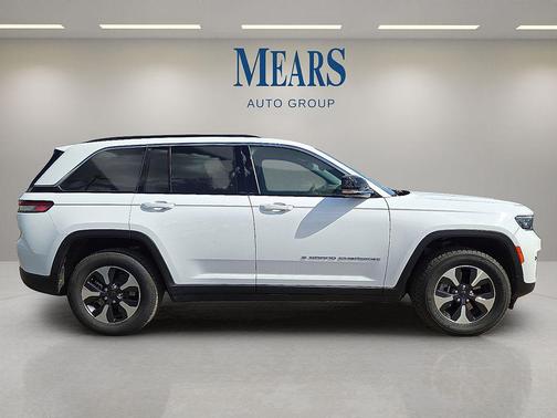 2024 Jeep Grand Cherokee 4xe Base