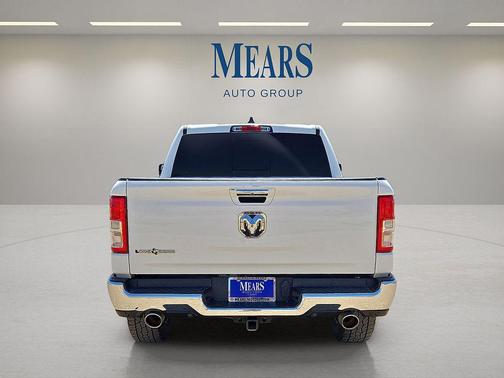 Bright White Clearcoat 2020 RAM 1500 Big Horn/Lone Star