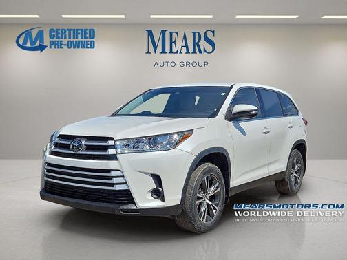 2019 Toyota Highlander LE I4