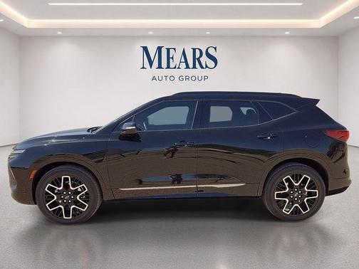 Black 2023 Chevrolet Blazer RS