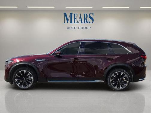 2024 Mazda CX-90 PHEV Premium Plus