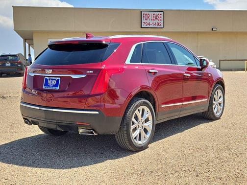 Red Passion Tintcoat 2017 Cadillac XT5 Luxury