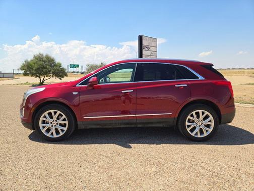 Red Passion Tintcoat 2017 Cadillac XT5 Luxury
