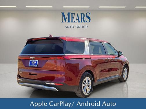 2024 Kia Carnival LX