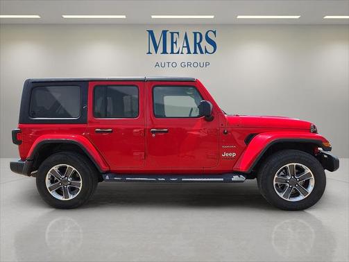 2020 Jeep Wrangler Unlimited Sahara