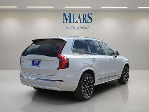 2026 Volvo XC90 B6 Ultra 7-Seater