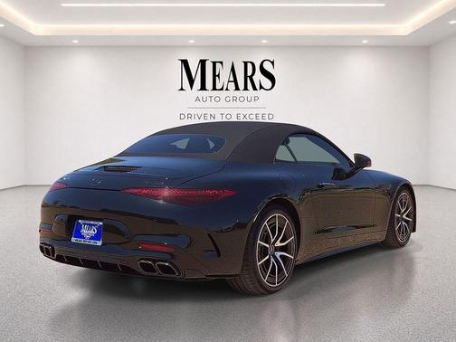 Obsidian Black Metallic 2022 Mercedes-Benz AMG SL 63 Base