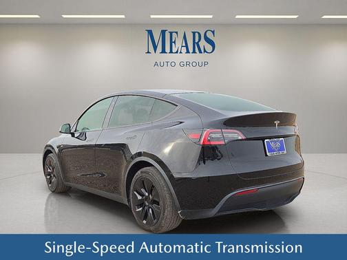 2021 Tesla Model Y Standard Range Rear-Wheel Drive