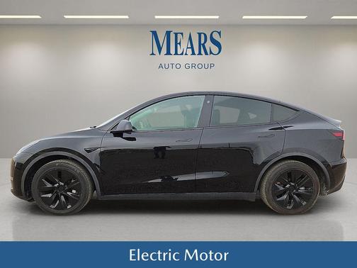 2021 Tesla Model Y Standard Range Rear-Wheel Drive