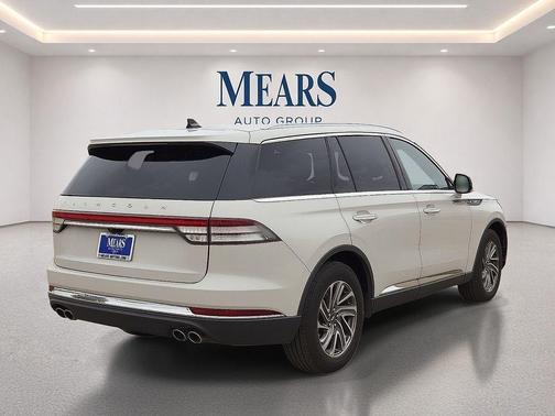 CERAMIC PEARL MET 3C 2024 Lincoln Aviator Premiere