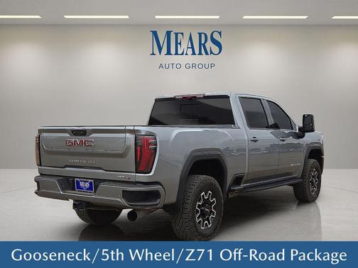 Sterling Metallic 2024 GMC Sierra 2500 AT4