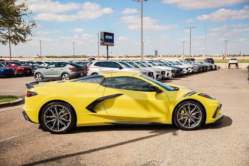 2023 Chevrolet Corvette Stingray w/3LT