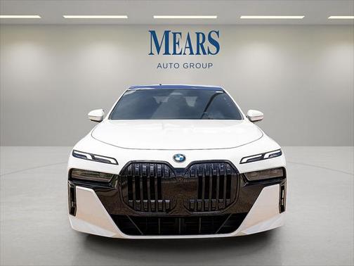 2023 BMW 760 i xDrive