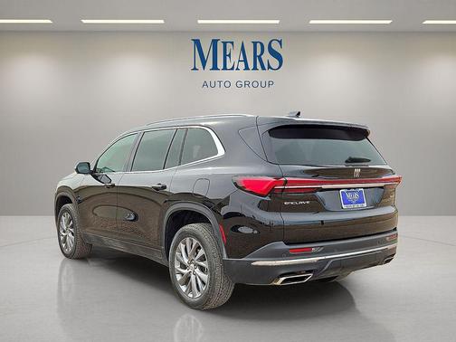 2025 Buick Enclave Preferred FWD