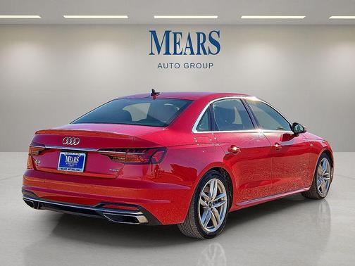 2024 Audi A4 45 S line Premium Plus