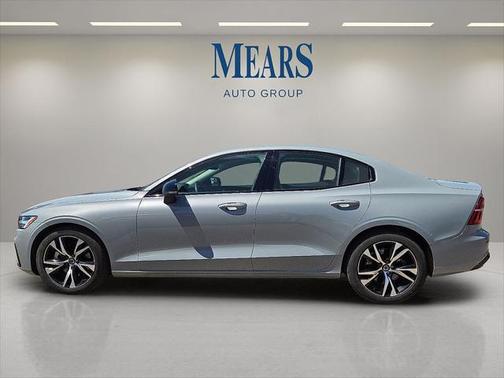 2025 Volvo S60 B5 Core