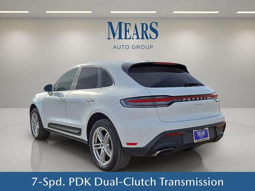 2024 Porsche Macan T