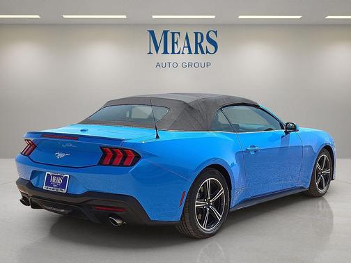 2025 Ford Mustang EcoBoost Premium