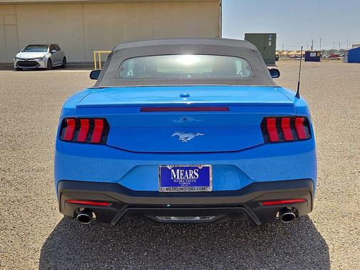 2025 Ford Mustang EcoBoost Premium