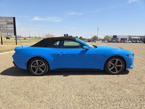 2025 Ford Mustang EcoBoost Premium