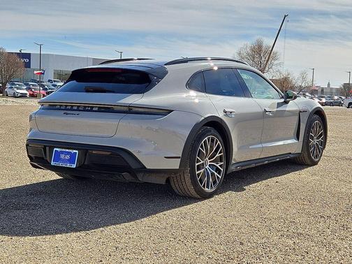 2022 Porsche Taycan 4