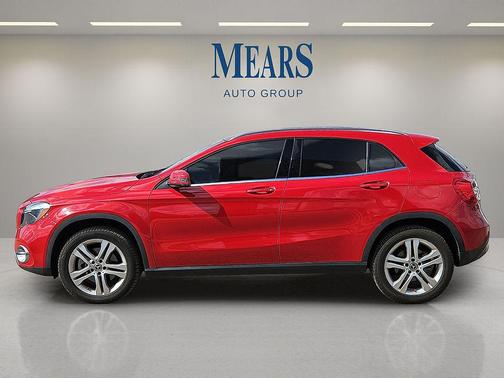 2018 Mercedes-Benz GLA 250 Base