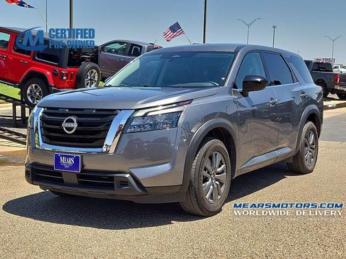 2023 Nissan Pathfinder S FWD