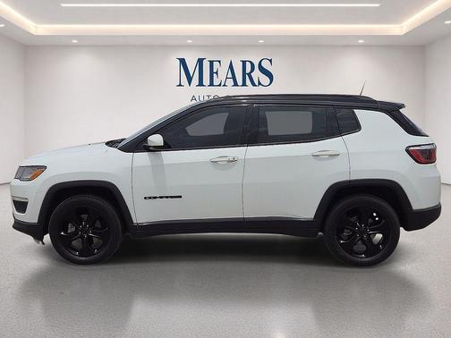 White Clearcoat 2018 Jeep Compass Latitude