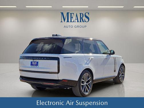 2025 Land Rover Range Rover P400 SE