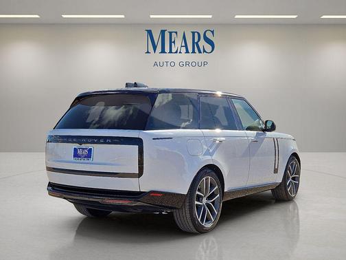 2025 Land Rover Range Rover P400 SE