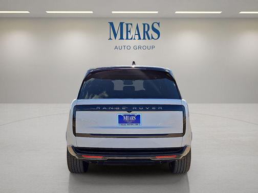 2025 Land Rover Range Rover P400 SE