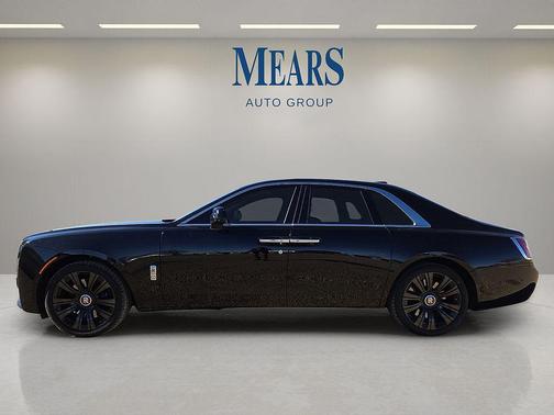 2023 Rolls-Royce Ghost 