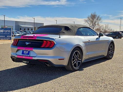 2022 Ford Mustang EcoBoost Premium