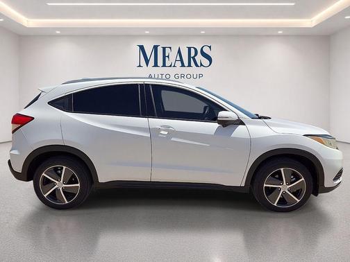 Platinum White Pearl 2021 Honda HR-V EX
