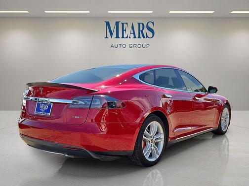 2016 Tesla Model S 