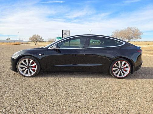 2018 Tesla Model 3 Long Range