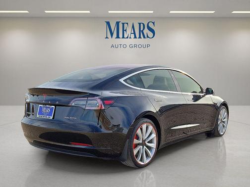 2018 Tesla Model 3 Long Range