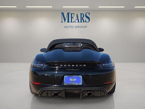 2021 Porsche 718 Spyder 