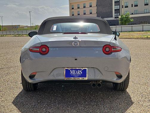 Aero Gray Metallic 2026 Mazda MX-5 Miata Grand Touring
