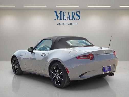 Aero Gray Metallic 2026 Mazda MX-5 Miata Grand Touring