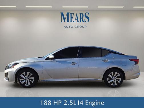 2023 Nissan Altima S FWD