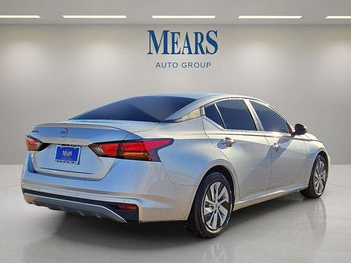 2023 Nissan Altima S FWD