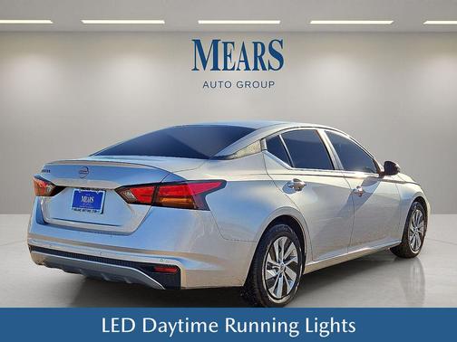 2023 Nissan Altima S FWD