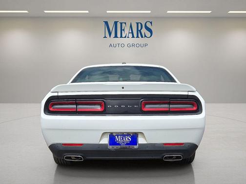 White Knuckle Clearcoat 2021 Dodge Challenger SXT